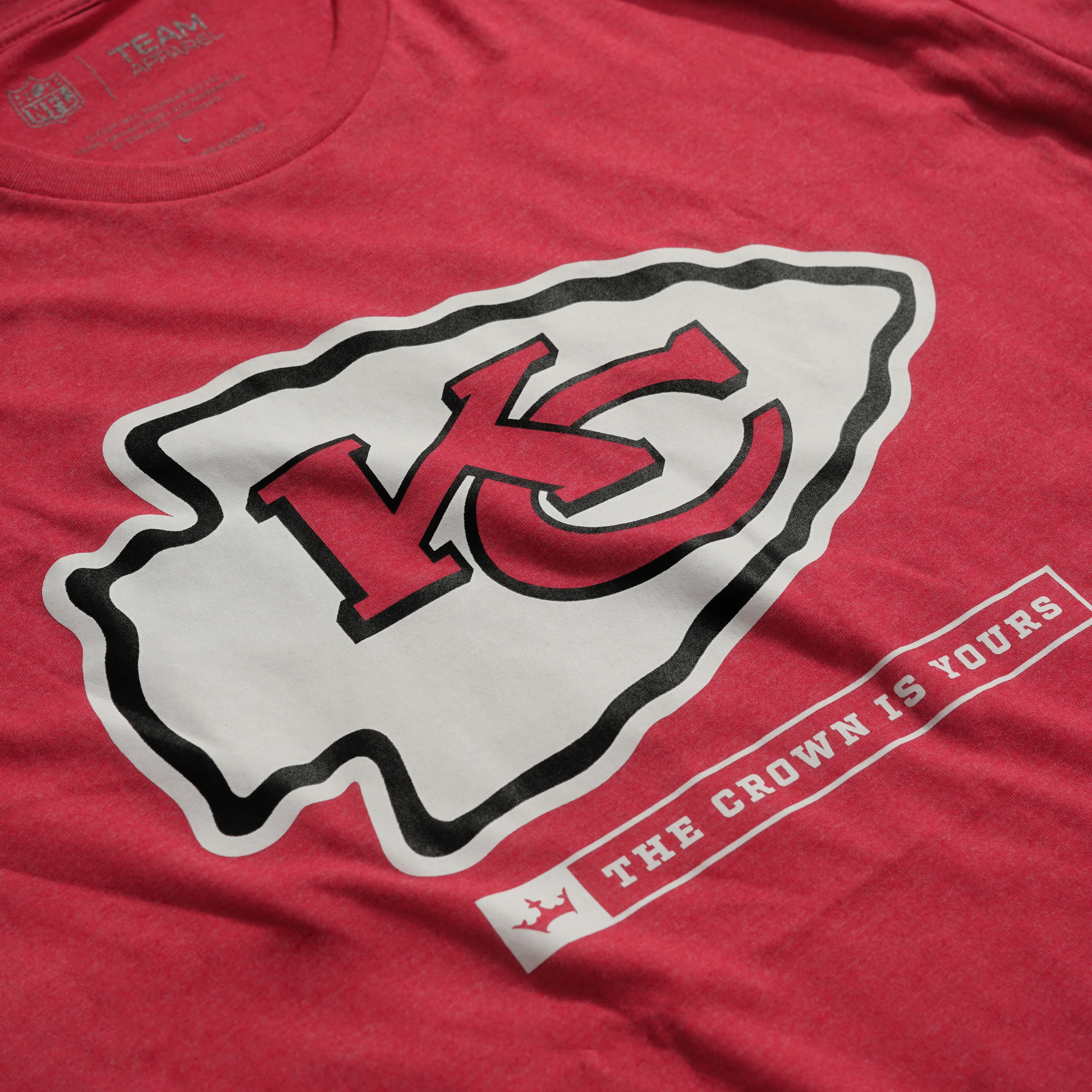 Kansas City Chiefs Crown Men's Short Sleeve T-Shirt - Image 3