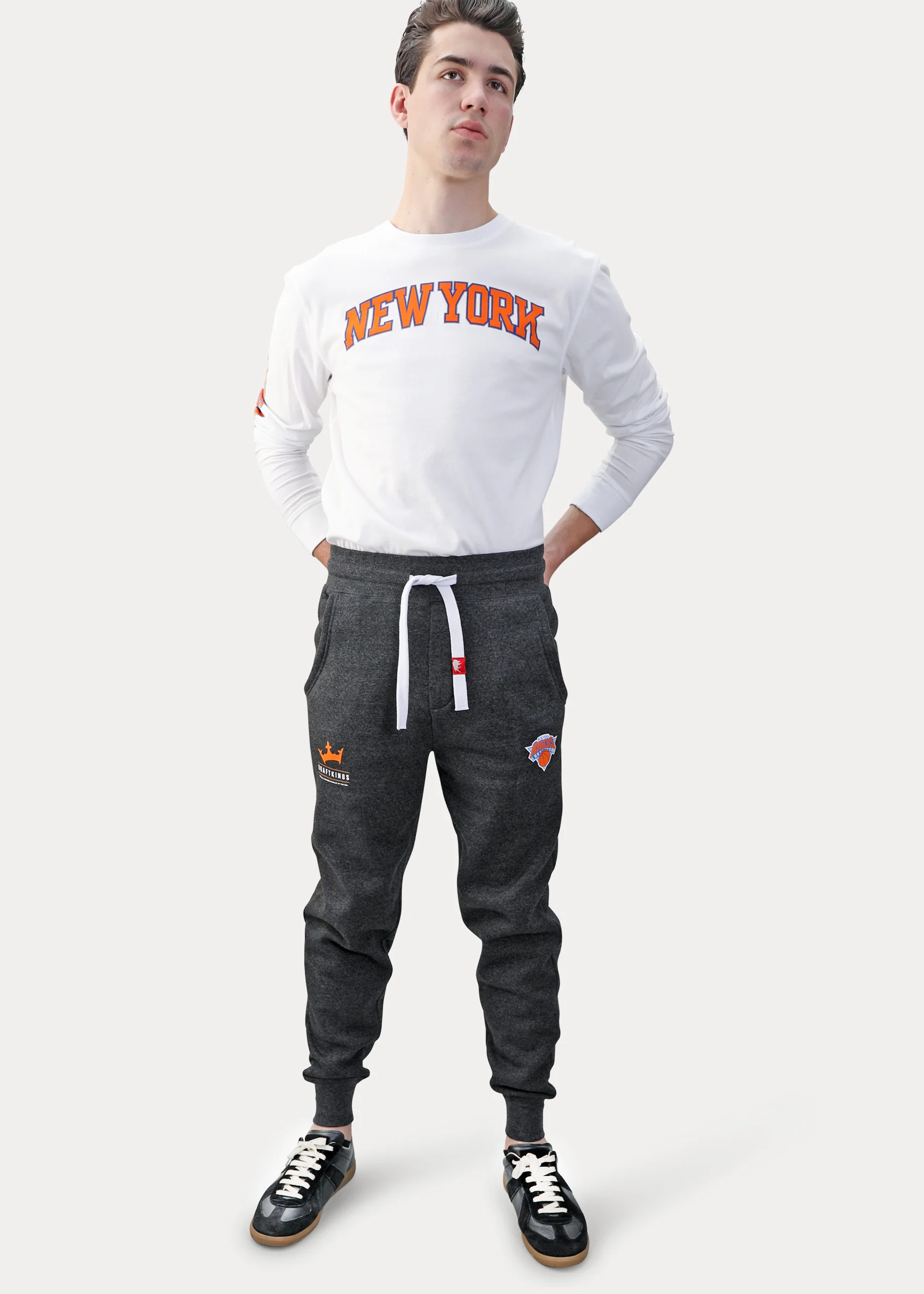 New York Knicks Sportiqe Daly Joggers - Image 6